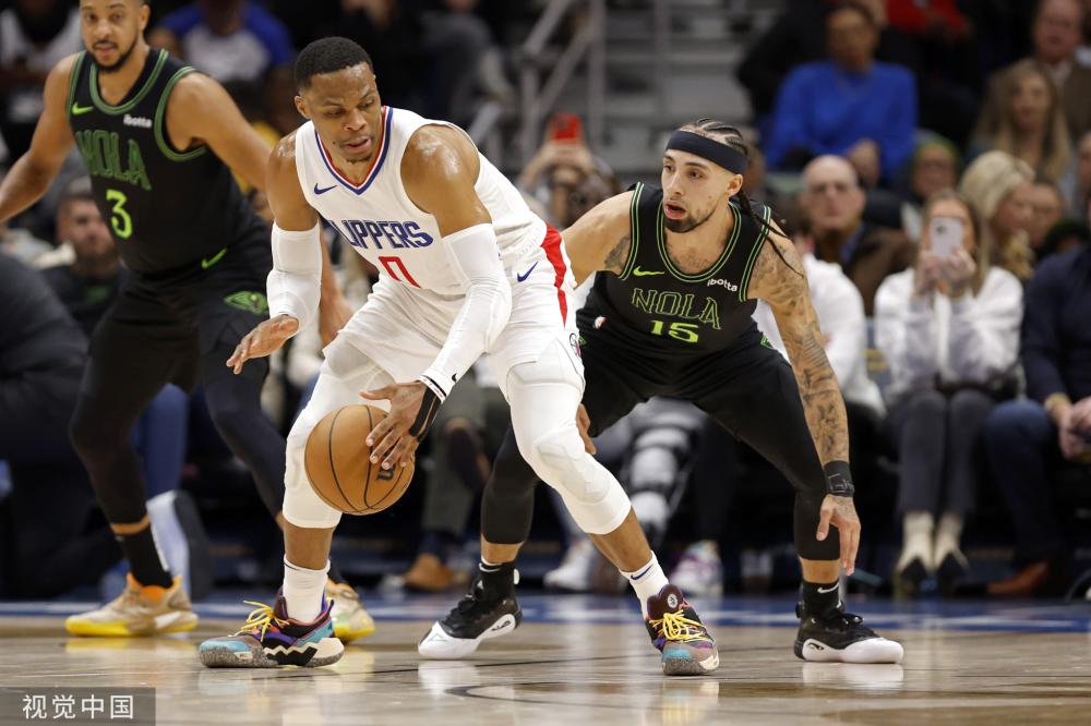 通过引入智 通过引入智