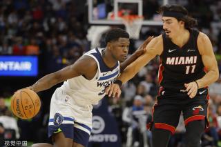 着足球技战 着足球技战